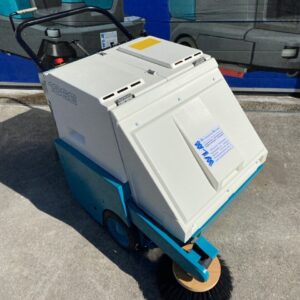 Tennant 186E | Middelgrote achterloop-veegmachine
