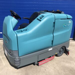Tennant T17 | Grote opzit-schrobmachine